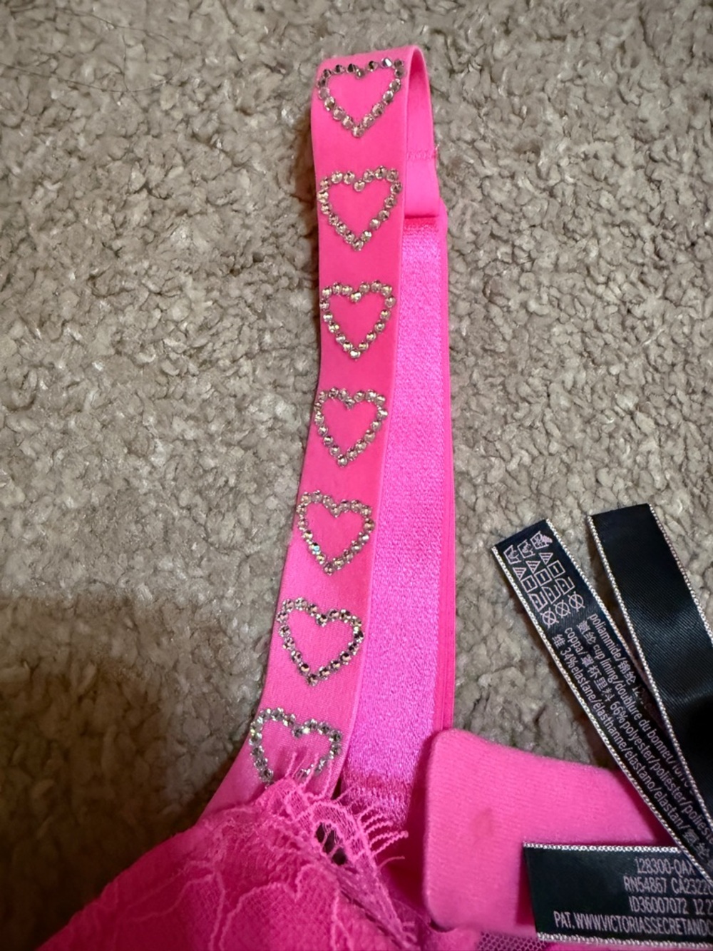 Victoria's Secret Pink Lace Push-Up Bra- Heart Rhinestones on wide Strap- 34A - Picture 3 of 7